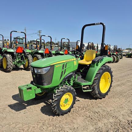 Image of John Deere 3043D equipment image 2