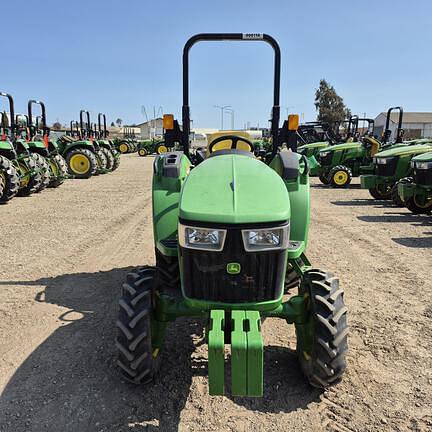 Image of John Deere 3043D equipment image 1