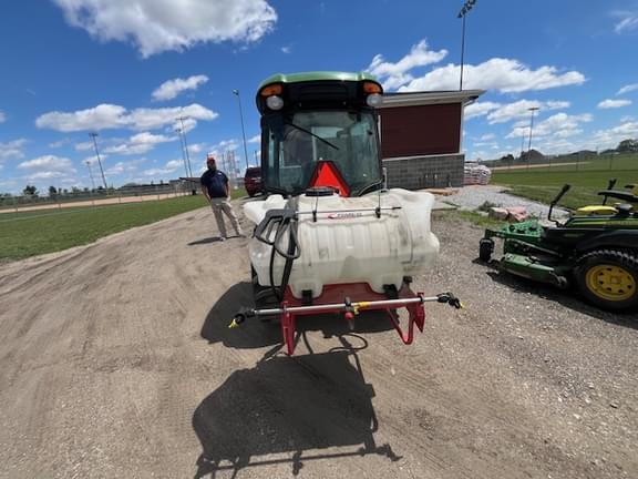 Image of John Deere 3046R equipment image 3