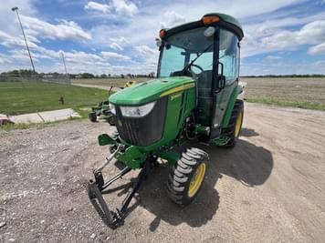 Main image John Deere 3046R