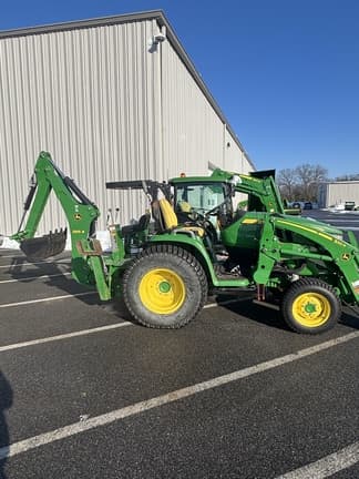 Main image John Deere 3046R