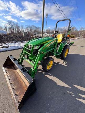 Image of John Deere 3046R Primary image