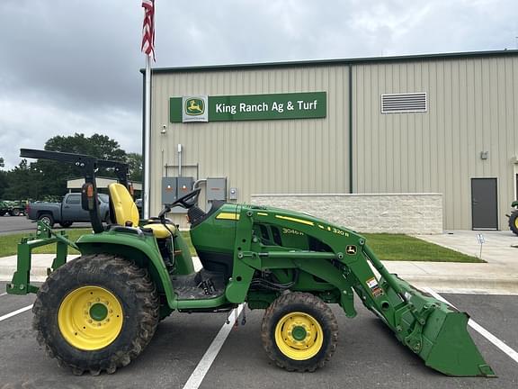 Image of John Deere 3046R Primary image