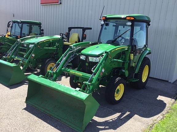 Image of John Deere 3046R equipment image 1