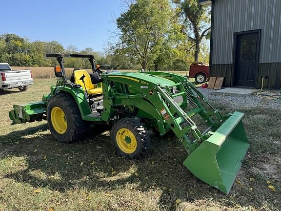 Image of John Deere 3046R equipment image 1