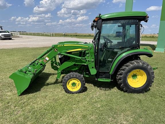 Image of John Deere 3046R equipment image 1