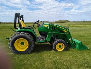 Main image John Deere 3046R 6