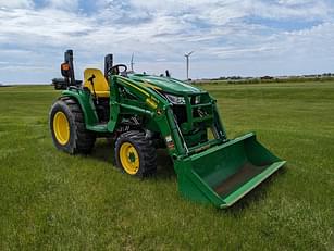 Main image John Deere 3046R 7