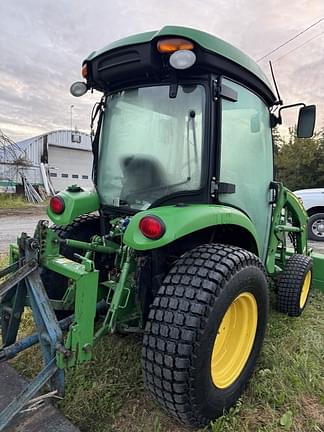 Image of John Deere 3046R equipment image 2