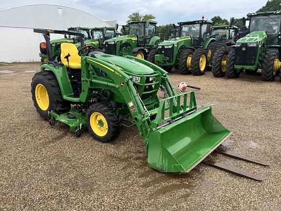 Image of John Deere 3046R equipment image 2