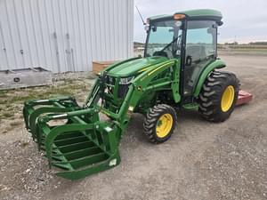 2019 John Deere 3046R Image