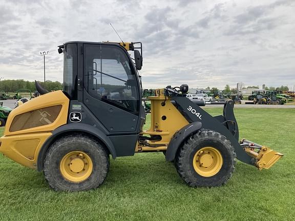 Image of John Deere 304L equipment image 1