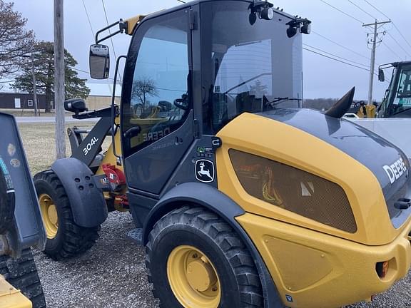 Image of John Deere 304L equipment image 4