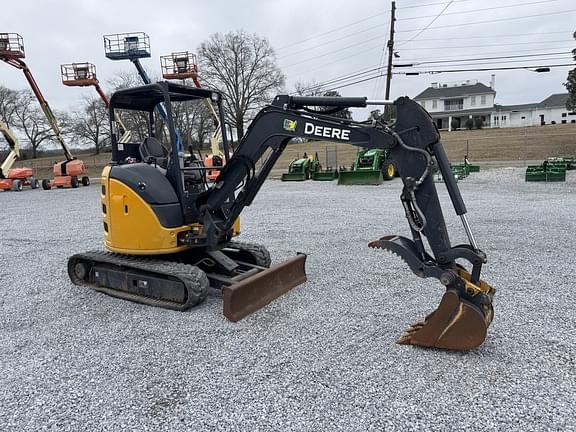 Image of John Deere 30G equipment image 1