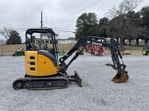 Image of John Deere 30G equipment image 2