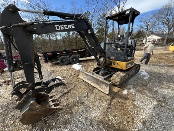 2019 John Deere 30G Equipment Image0