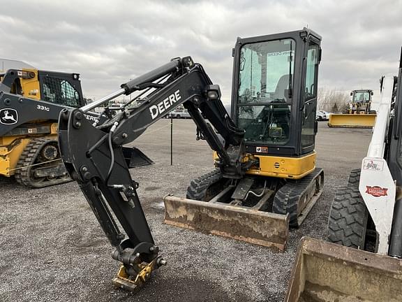 Image of John Deere 30G equipment image 1