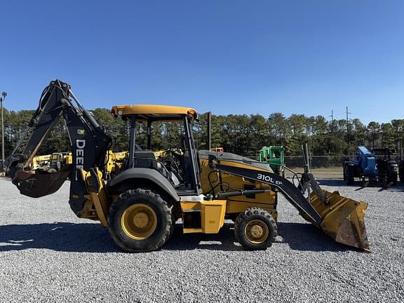 Image of John Deere 310L EP equipment image 4