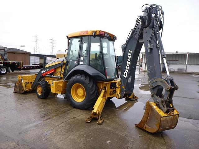 Image of John Deere 310L EP equipment image 3