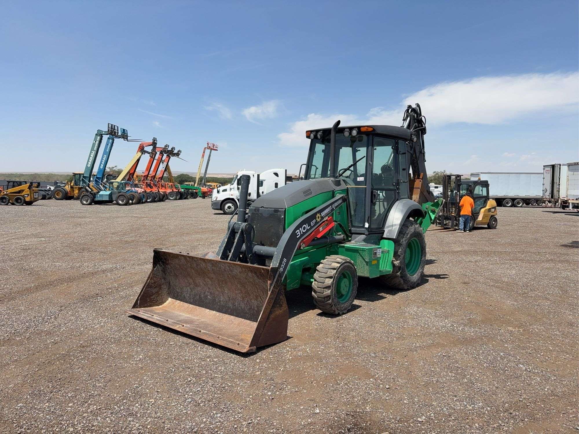 2019 John Deere 310L EP Equipment Image0