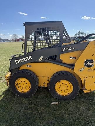 Image of John Deere 316GR equipment image 4