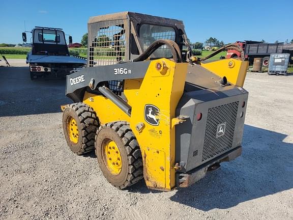 Image of John Deere 316GR equipment image 4