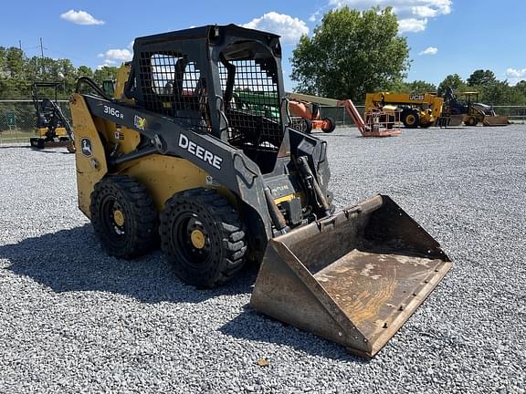 Image of John Deere 316GR equipment image 1