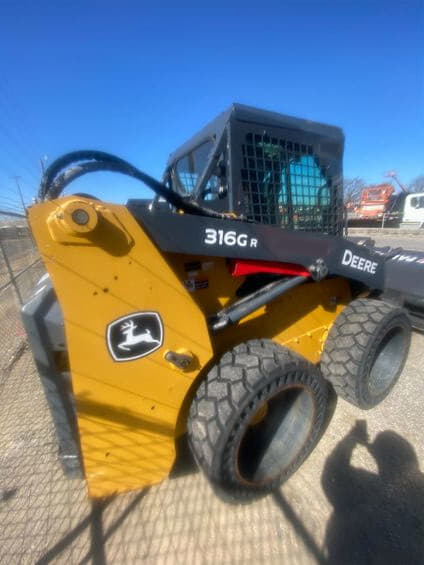 Image of John Deere 316GR equipment image 2