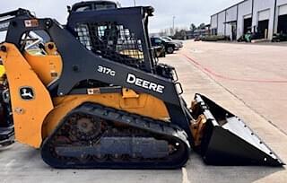 Image of John Deere 317G equipment image 3