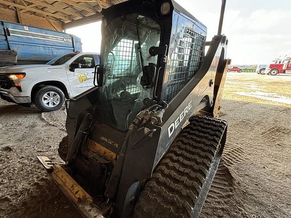 Image of John Deere 317G equipment image 3