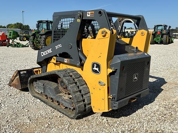 Image of John Deere 317G equipment image 2