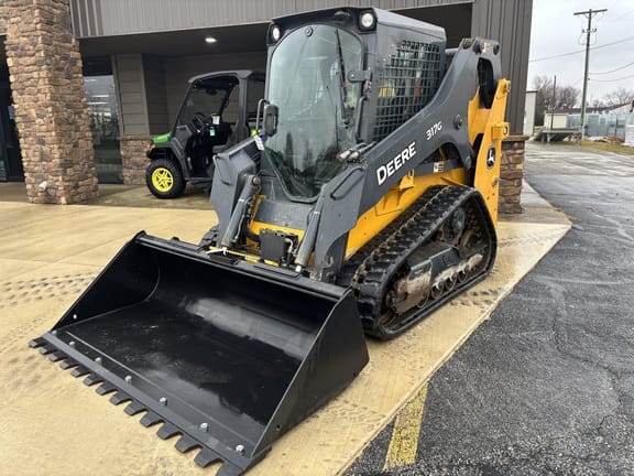 2019 John Deere 317G Equipment Image0