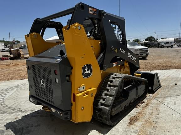 Image of John Deere 317G equipment image 4