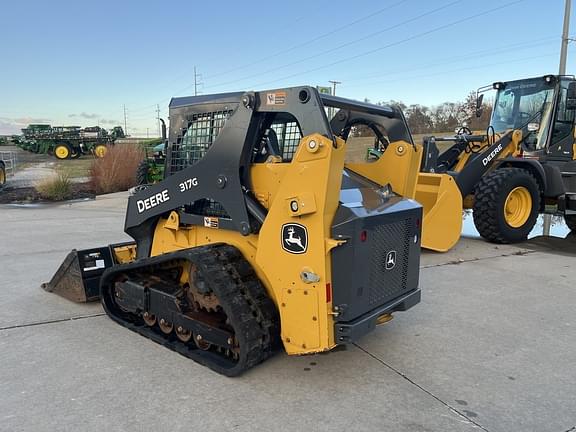 Image of John Deere 317G equipment image 2