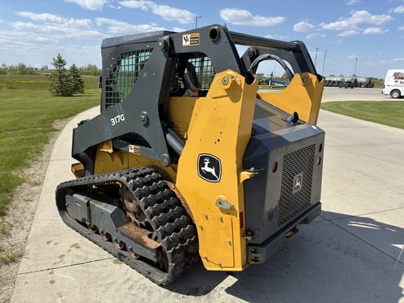 Image of John Deere 317G equipment image 4