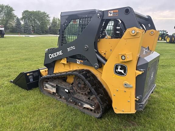 Image of John Deere 317G equipment image 2