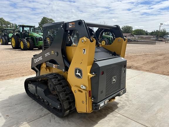 Image of John Deere 317G equipment image 2