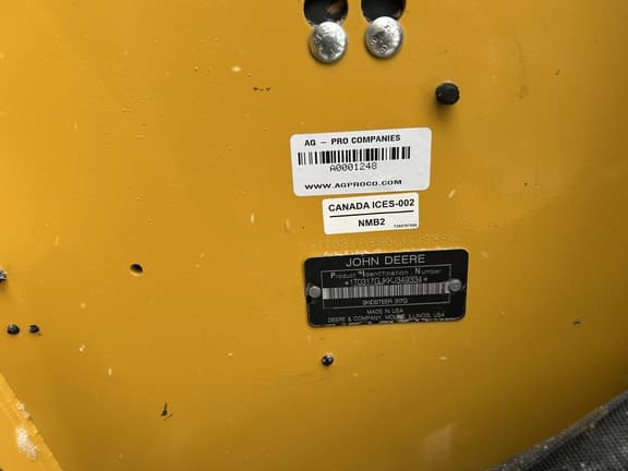 Image of John Deere 317G equipment image 4