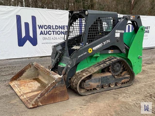 Image of John Deere 317G equipment image 1