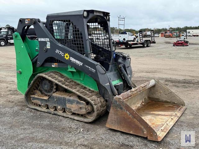 Image of John Deere 317G equipment image 3