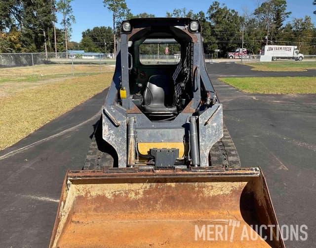 Image of John Deere 317G equipment image 1