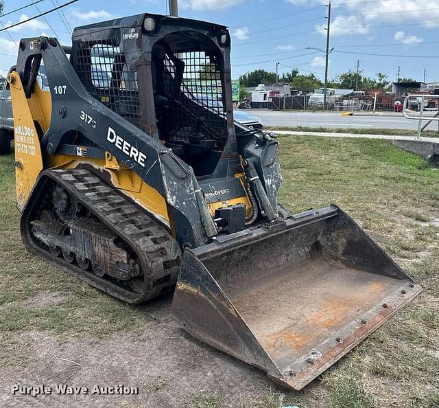 Image of John Deere 317G equipment image 2