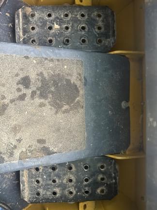 Image of John Deere 318G equipment image 3