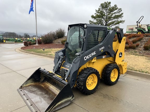 2019 John Deere 318G Equipment Image0