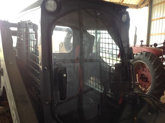 Image of John Deere 318G equipment image 3