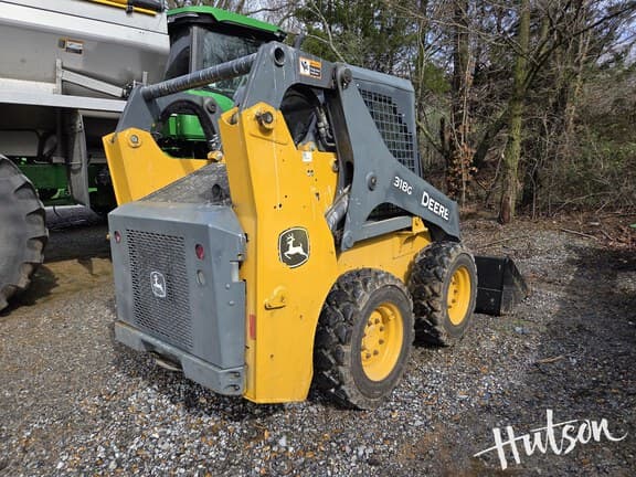 Image of John Deere 318G equipment image 1