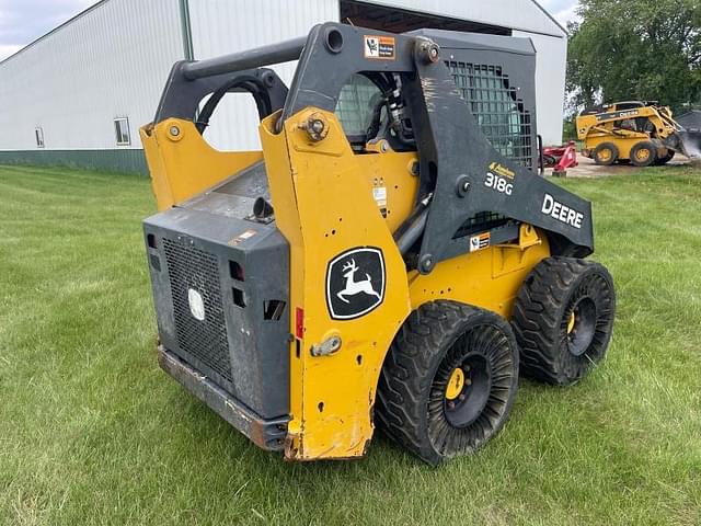 Image of John Deere 318G equipment image 3