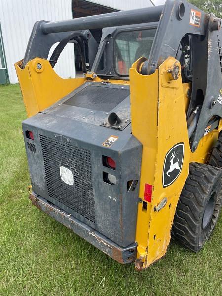 Image of John Deere 318G equipment image 4