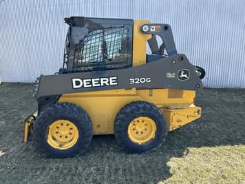 Main image John Deere 320G