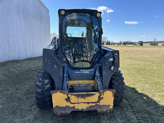 Image of John Deere 320G equipment image 4